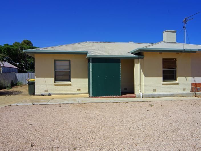 34 Smith Street, Wallaroo, SA 5556 House for Sale