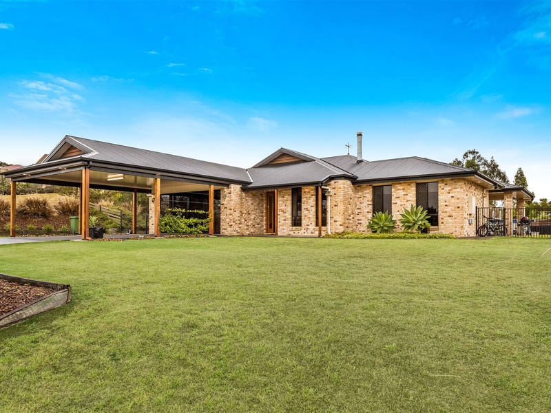 8 Kingston Road, Hodgson Vale, QLD 4352