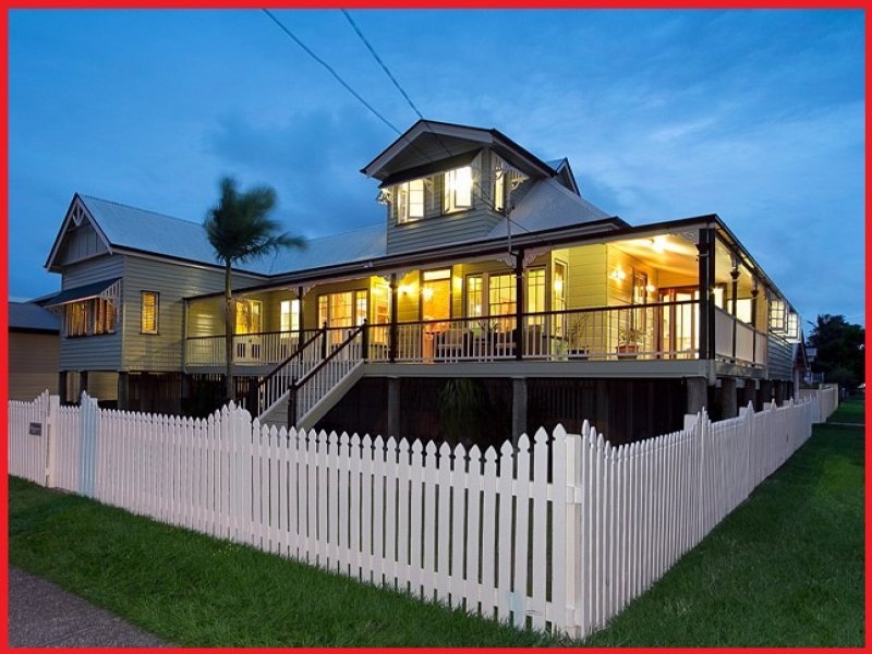 72 Flinders Parade, Sandgate, QLD 4017