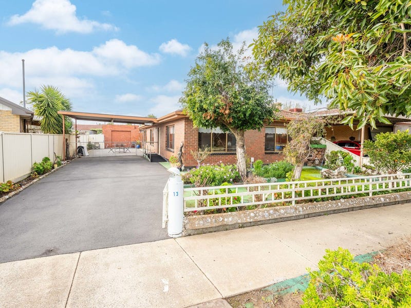 13 Dennis Street, Shepparton, Vic 3630 House for Sale