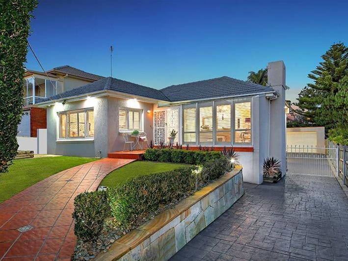 8 Hilltop Avenue, Padstow Heights, NSW 2211