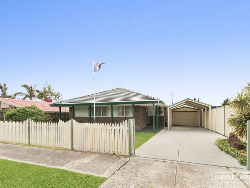 8 Hillcrest Drive, Westmeadows, Vic 3049 Property Details