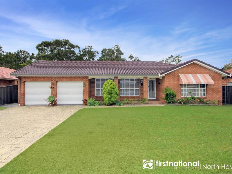 17 Glen Close, North Haven, NSW 2443
