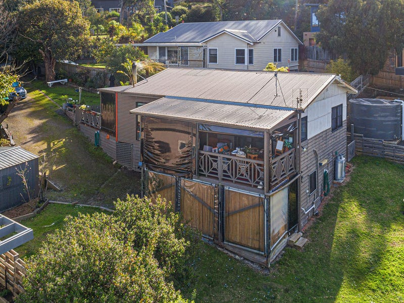 14 Neade Street, Lorne, Vic 3232 House for Sale