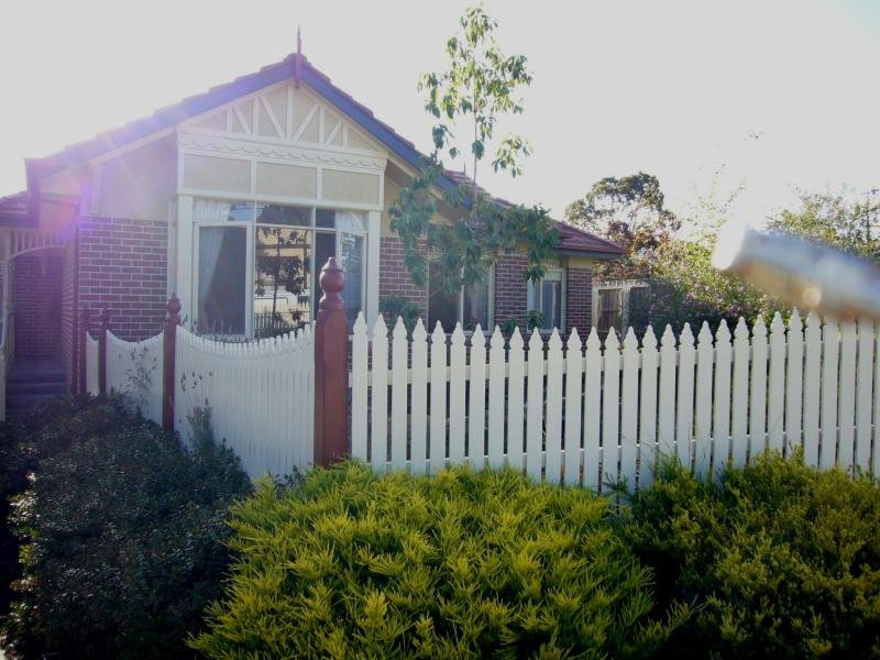 17 Kett Street, Lower Plenty, VIC 3093