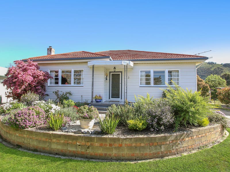 1418 Kiewa Valley Highway, Kiewa, Vic 3691 Property Details