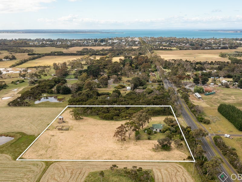 2123 Phillip Island Road, Cowes, Vic 3922 Property Details