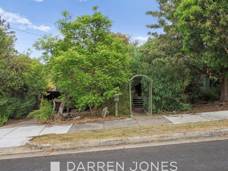 25 Warwick Road, Greensborough, Vic 3088 Property Details