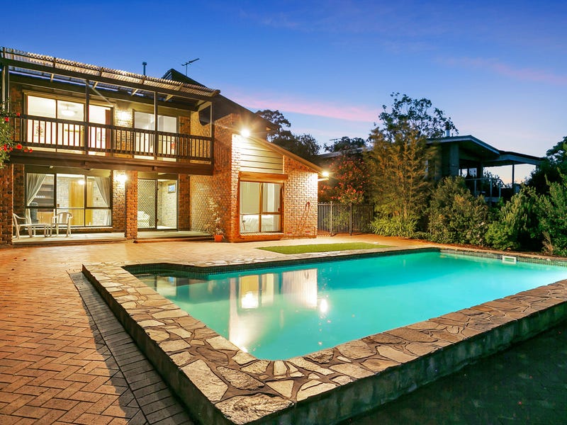 33 Hillcrest Drive, Eden Hills, SA 5050