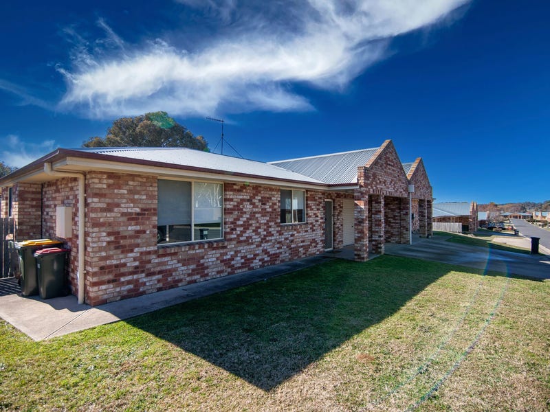 1 Picker Street, Crookwell, NSW 2583 Property Details