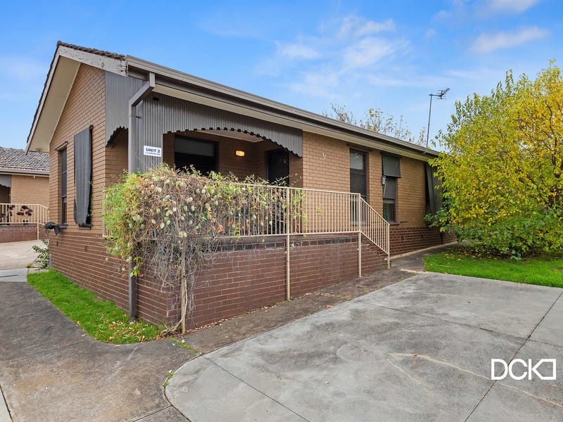 2/5 Clarence Avenue, Kennington, Vic 3550 Unit for Sale realestate