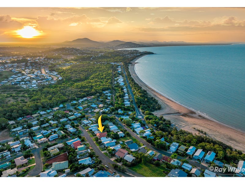 10 Bayview Drive, Lammermoor, QLD 4703