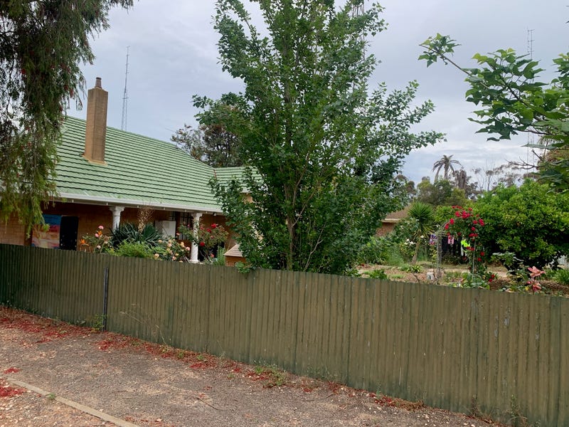 15 Caroline Street, Moonta, SA 5558 House for Sale