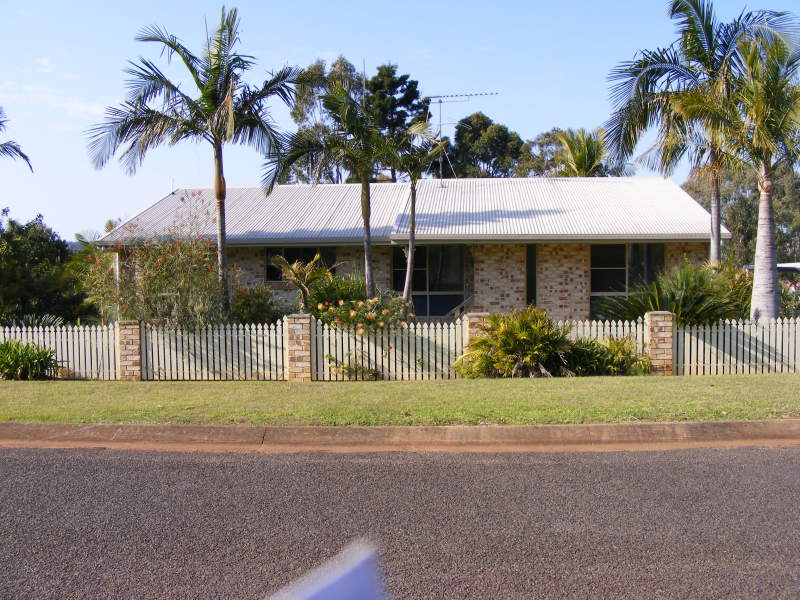 12 Lister Street, Yarraman, QLD 4614