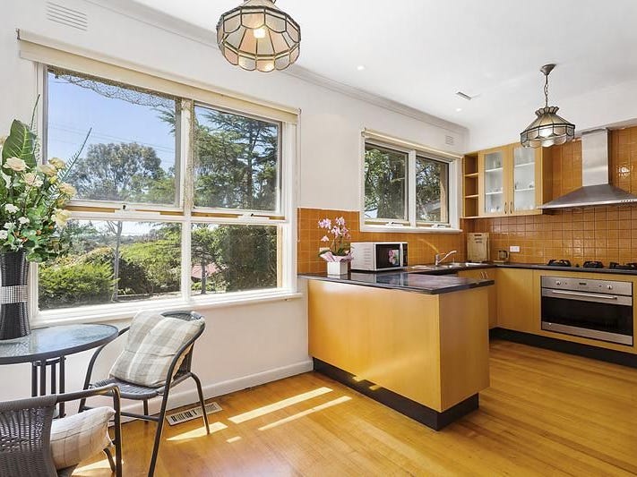 582 Waverley Road, Glen Waverley, VIC 3150