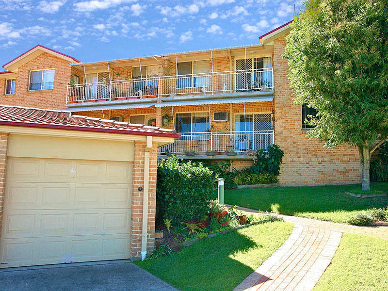2/3 Stonelea Court, Dural, NSW 2158