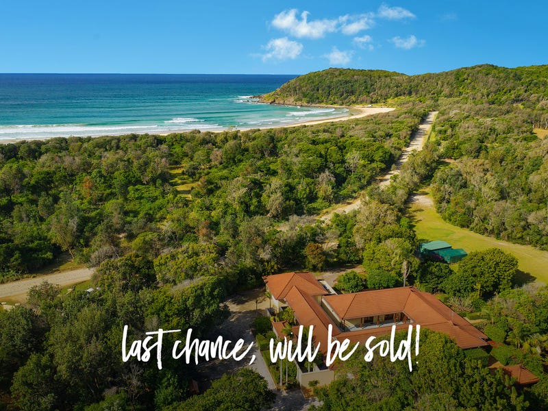 1090 Point Plomer Road, Crescent Head, NSW 2440