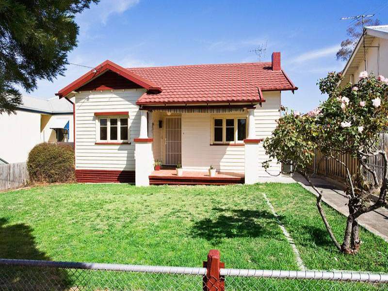 9 Maynard Street, Preston, VIC 3072