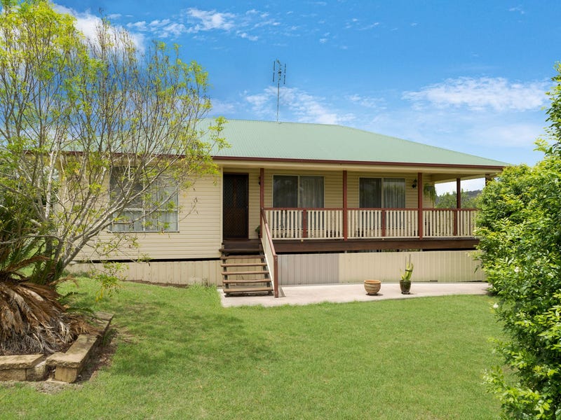 9 Volker Road, Mount Rascal, QLD 4350