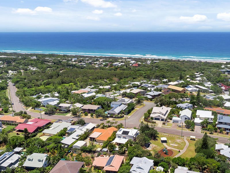 112 Persimmon Drive, Peregian Beach, QLD 4573