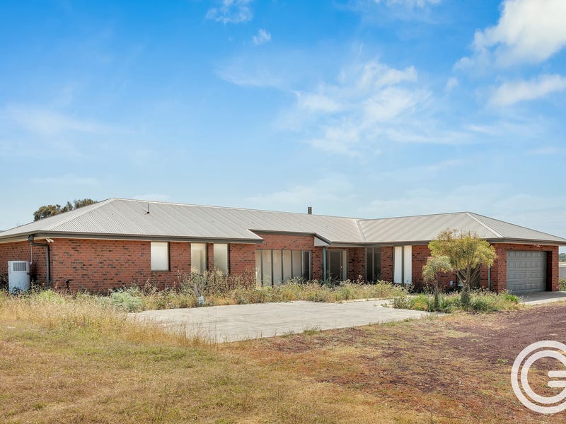 13331371 Gisbornemelton Road, Toolern Vale, VIC 3337