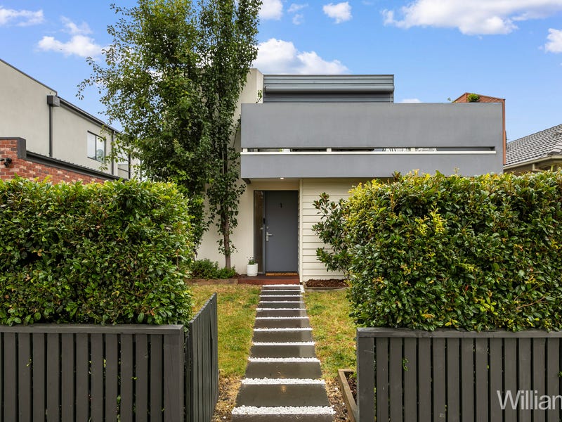 1/138 Roberts Street, Yarraville, Vic 3013 Townhouse for Sale
