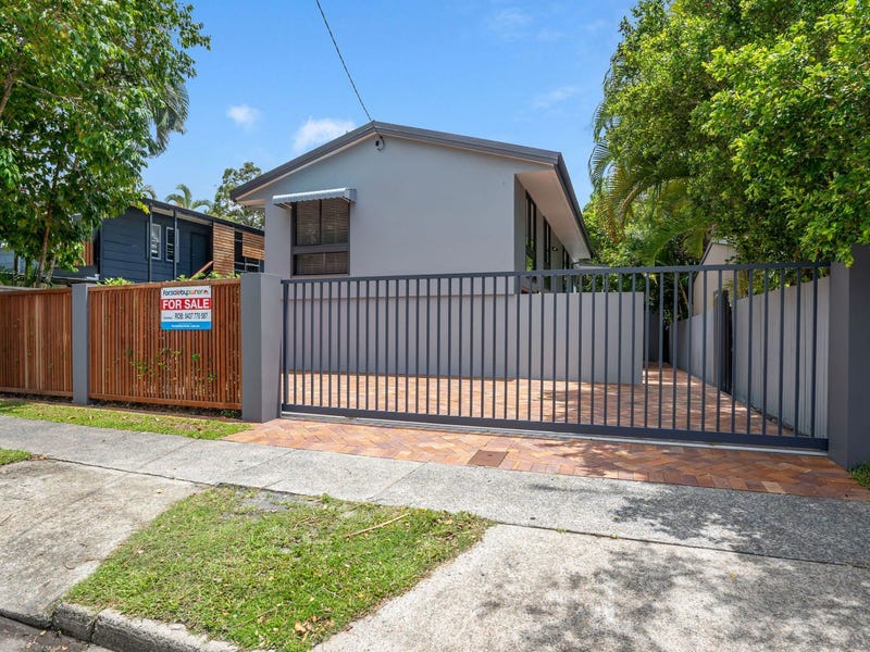 11 Musgrave Ave, Labrador, Qld 4215 Property Details