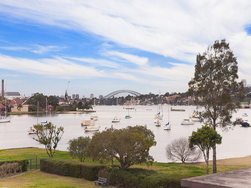 4/70A St Cres, Drummoyne, NSW 2047