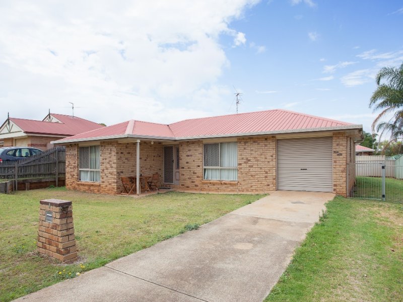 8 Honeysuckle Drive, Glenvale, QLD 4350