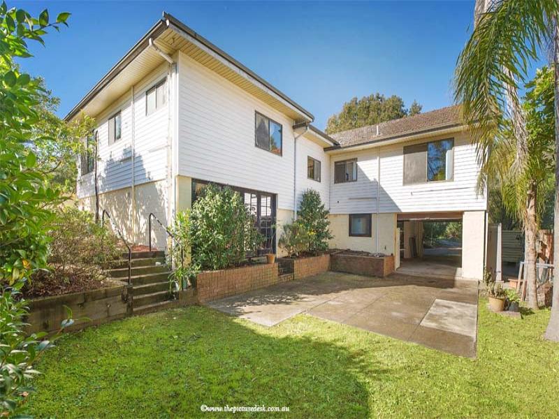 728 WARRINGAH ROAD, Forestville, NSW 2087 Property Details