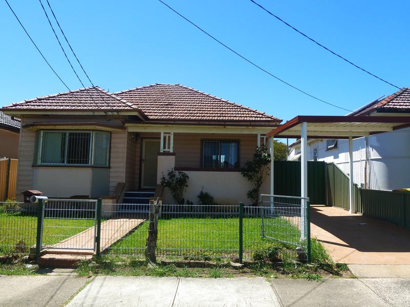 10 Mcpherson Avenue, Punchbowl, NSW 2196