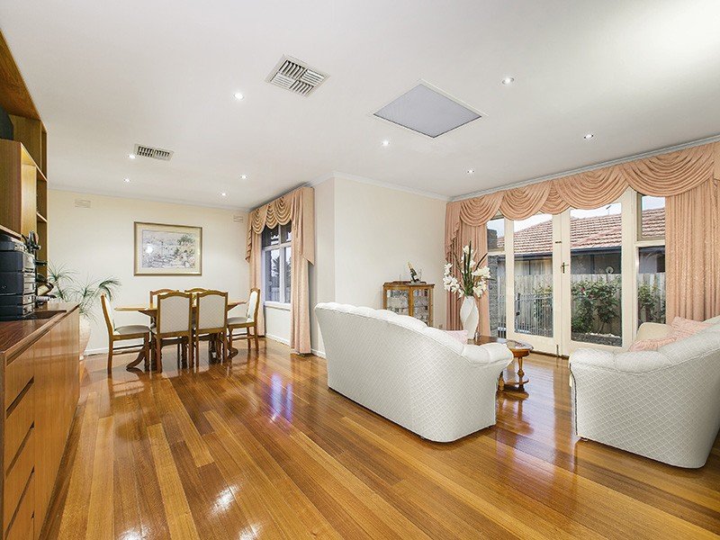 Sold Property Prices & Auction Results in Glen Waverley, VIC 3150 Pg