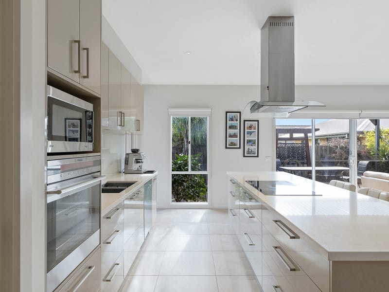 75 Everton Drive, Cowes, Vic 3922 Property Details