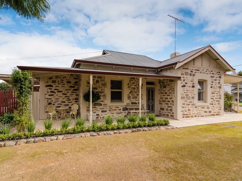 1 Angas Place, Strathalbyn, SA 5255 Property Details