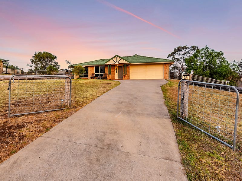 28 Garrett Road, Meringandan, QLD 4352