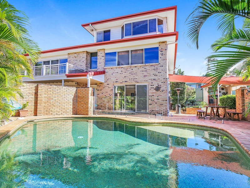 1 Coll Court, Merrimac, Qld 4226 Property Details