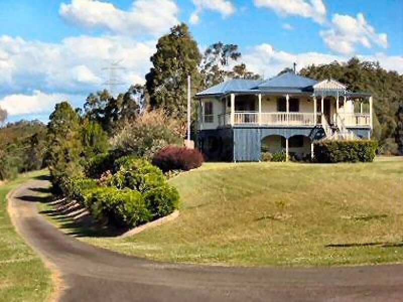 6 Tallowood Drive, Pullenvale, QLD 4069