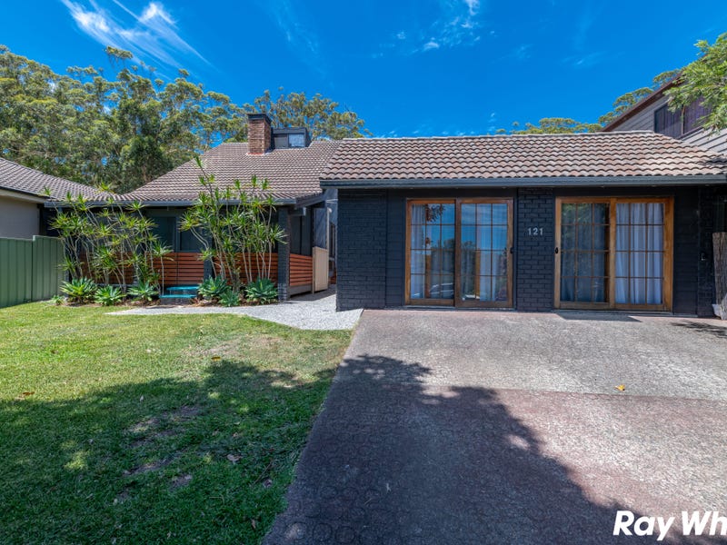 121 Green Point Drive, Green Point, NSW 2428 House for Sale