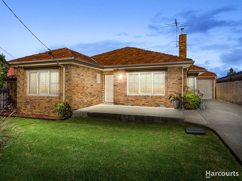 9 Arvern Avenue, Avondale Heights, Vic 3034 House for Sale