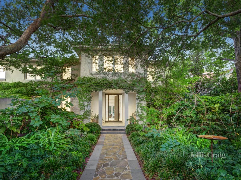 9 Dorrington Avenue, Glen Iris, VIC 3146