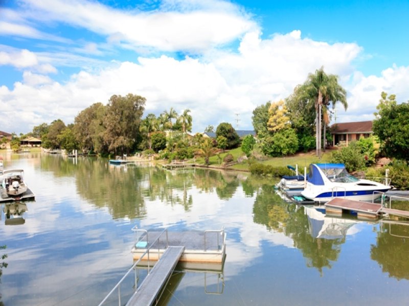 11 Garden Grove, Carrara, QLD 4211