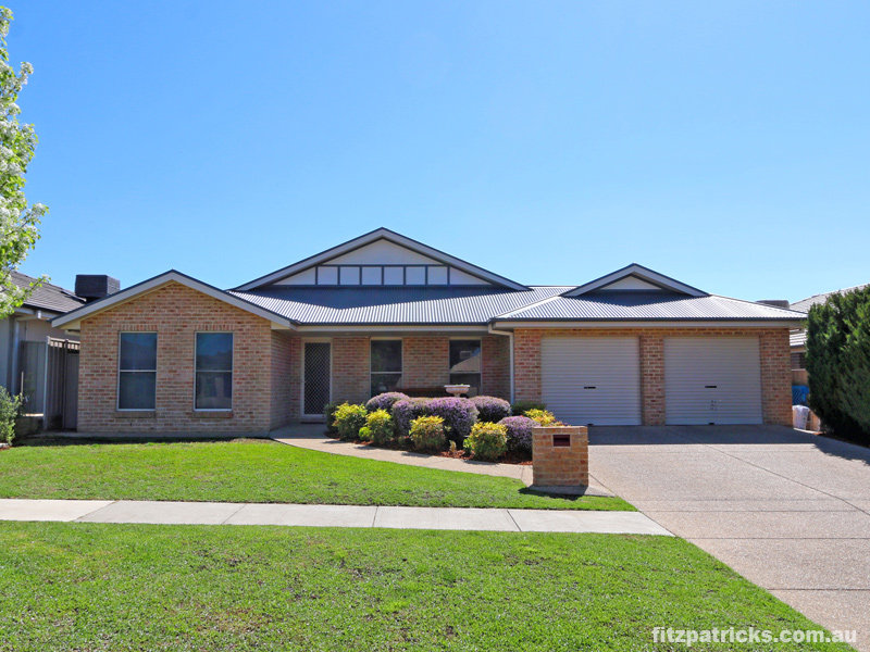 38 Barrima Drive, Glenfield Park, NSW 2650