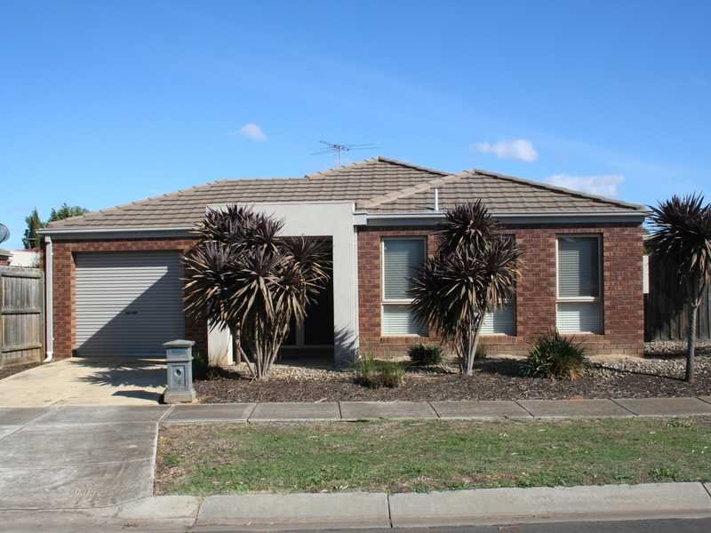 14 Strawberry Road, Kurunjang, VIC 3337