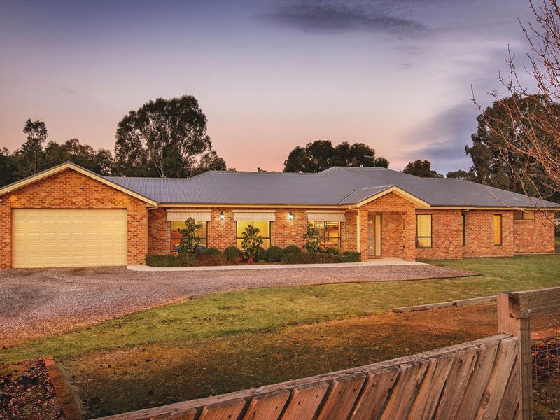 14 Chervil Place, Baranduda, Vic 3691 Property Details