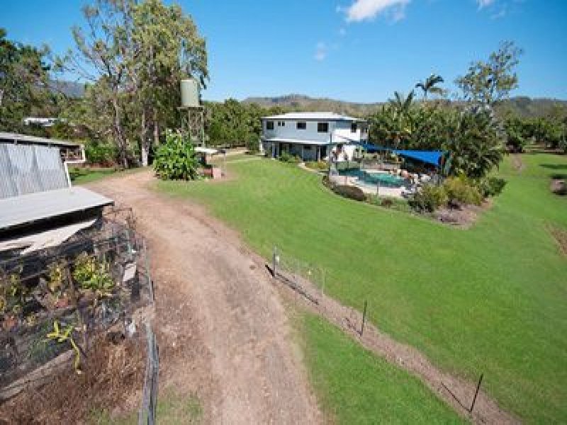 29 Alligator Creek Road, Alligator Creek, QLD 4816