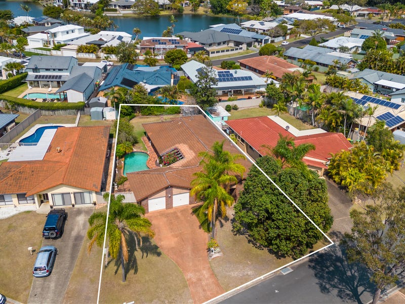 Real Estate & Property for Sale in Mermaid Waters, QLD 4218