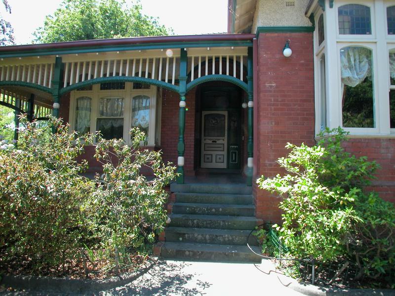 38 Monomeath Avenue, Canterbury, VIC 3126