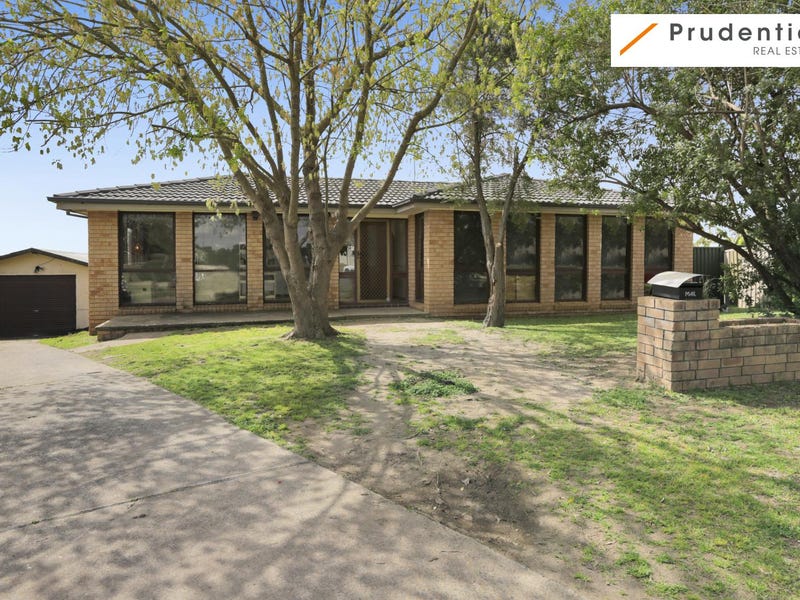 11 Brial Place, Minto, NSW 2566 Property Details