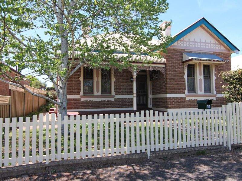 82 Clinton Street, Orange, NSW 2800 Property Details