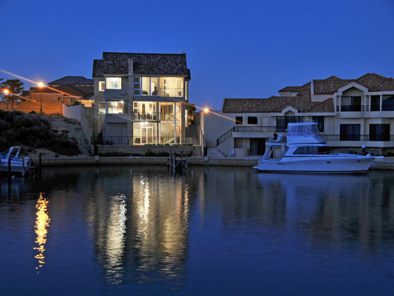 4 Baudin Way, Port Bouvard, Wannanup, WA 6210 Property Details